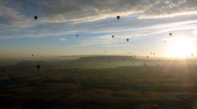 Day 4: Balloon flight & cave hotel in Cappadocia